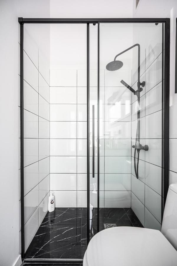 Stylish Studio In The Heart Of The City. Varsovie Extérieur photo